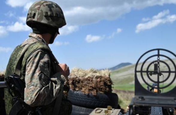 ВС Азербайджана открыли огонь в направлении армянских позиций в районе Норабака